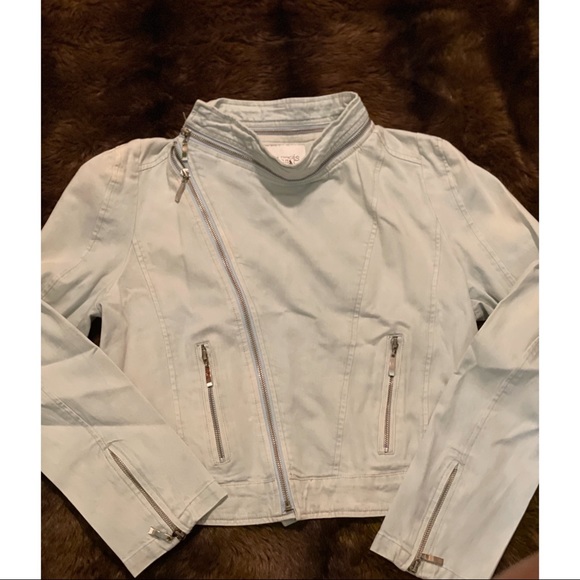 Hopes blue Jean jacket - Picture 2 of 5